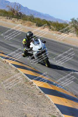 media/Feb-03-2024-SoCal Trackdays (Sat) [[767c60a41c]]/12-Turn 3 Inside (220pm)/